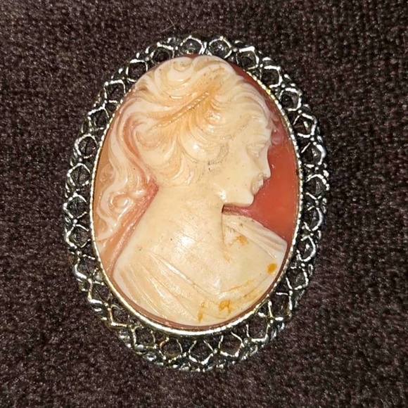 Meet your Posher, Penni!! - Picture 11 of 16